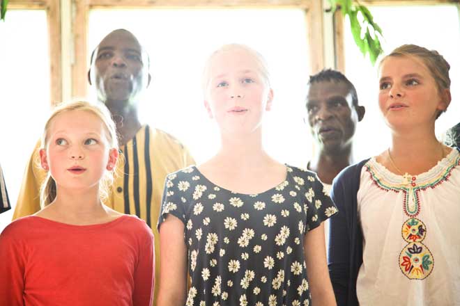 Black Umfolosi and Children